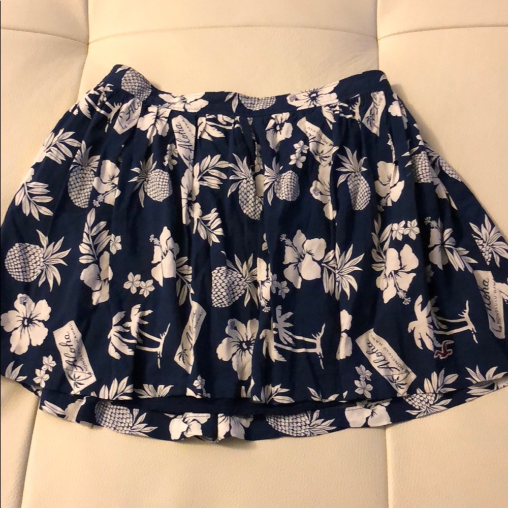 Hollister skater skirt